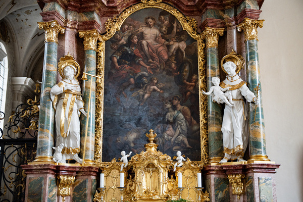 Seitenaltar Barockkirche St. Peter Bildnachweis:  Hochschwarzwald Tourismus GmbH